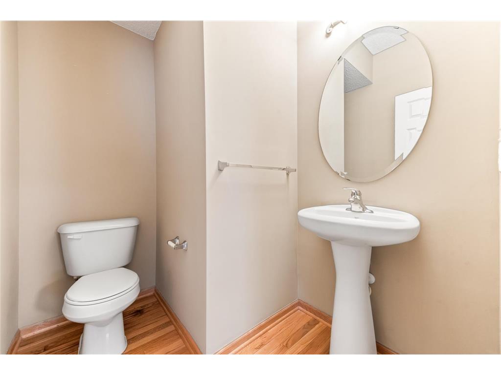 15726 Frisian Lane Apple Valley MN 55124 6824446 image11