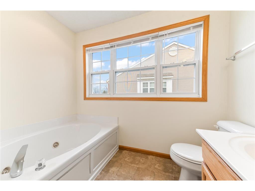 15726 Frisian Lane Apple Valley MN 55124 6824446 image20