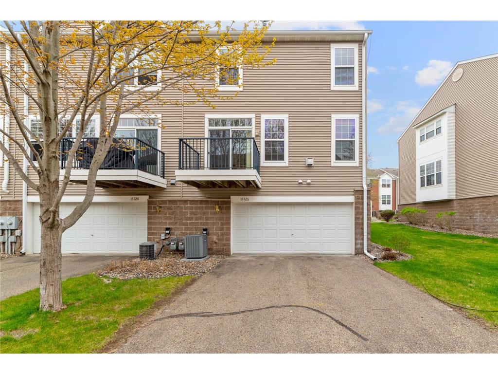15726 Frisian Lane Apple Valley MN 55124 6824446 image3