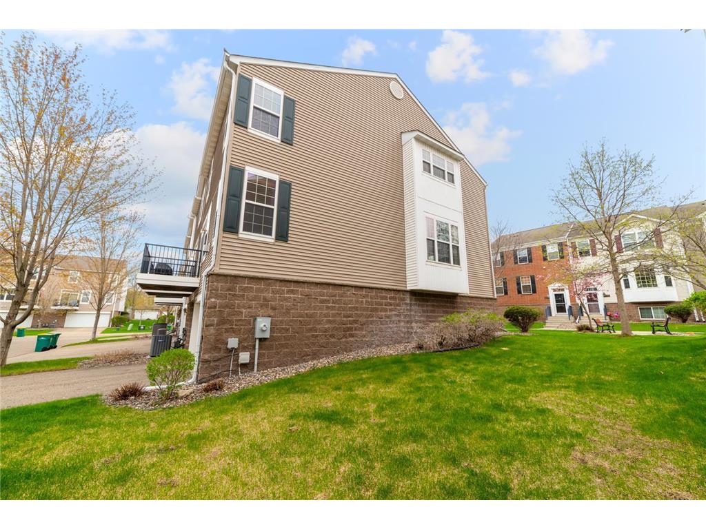 15726 Frisian Lane Apple Valley MN 55124 6824446 image5