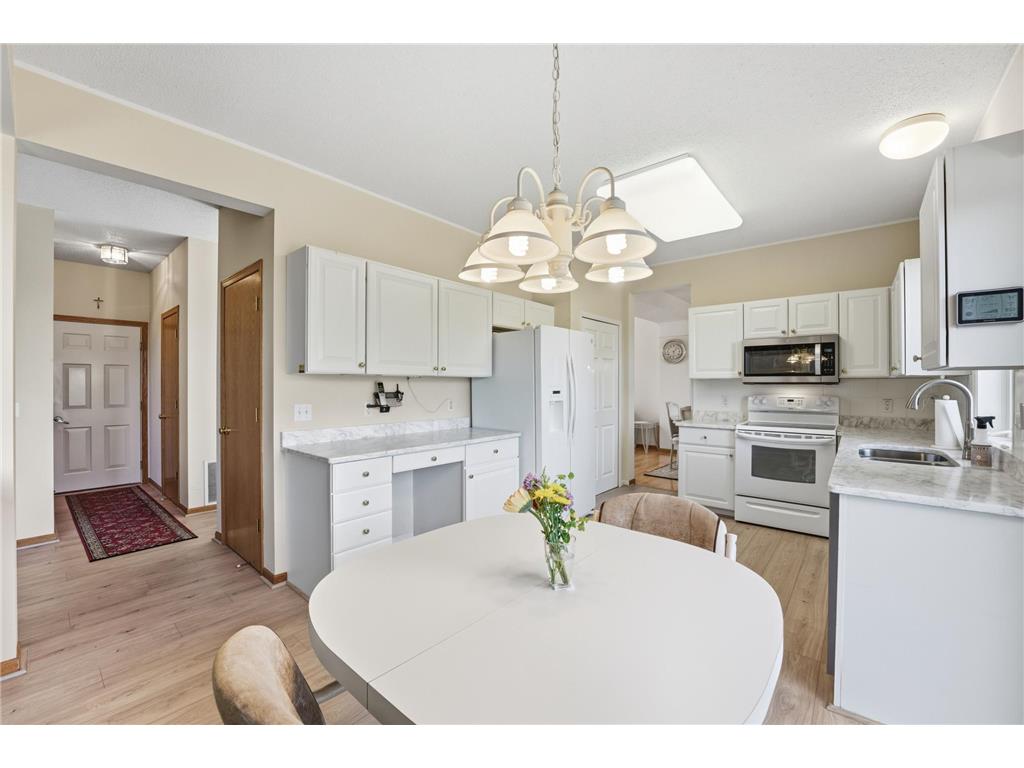 1573 Johnny Cake Alcove Eagan MN 55122 7055819 image17