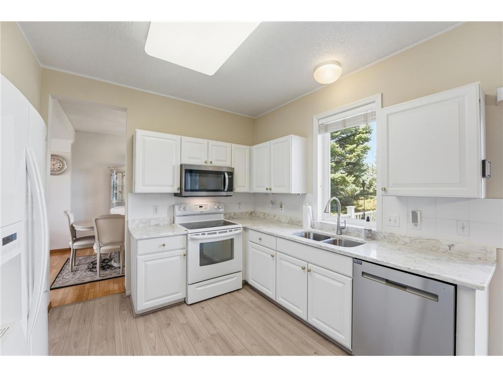 1573 Johnny Cake Alcove Eagan MN 55122 7055819 image21