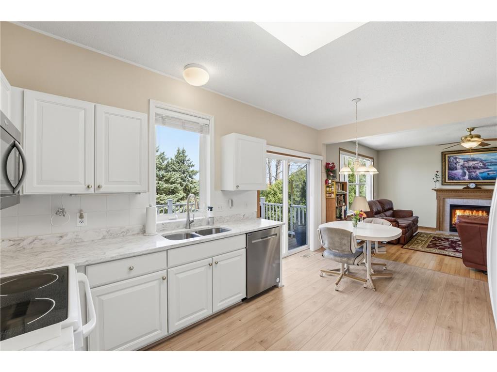 1573 Johnny Cake Alcove Eagan MN 55122 7055819 image24