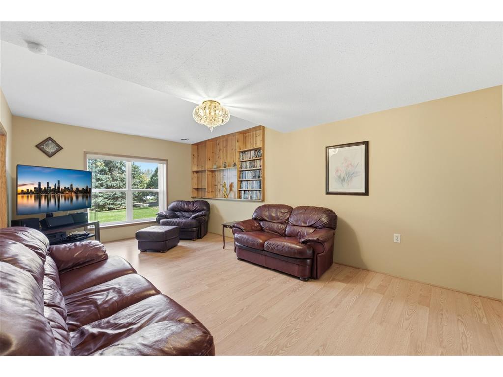 1573 Johnny Cake Alcove Eagan MN 55122 7055819 image67