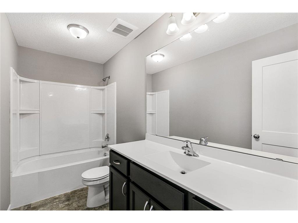 15735 157 Avenue Savage MN 55378 7053378 image34