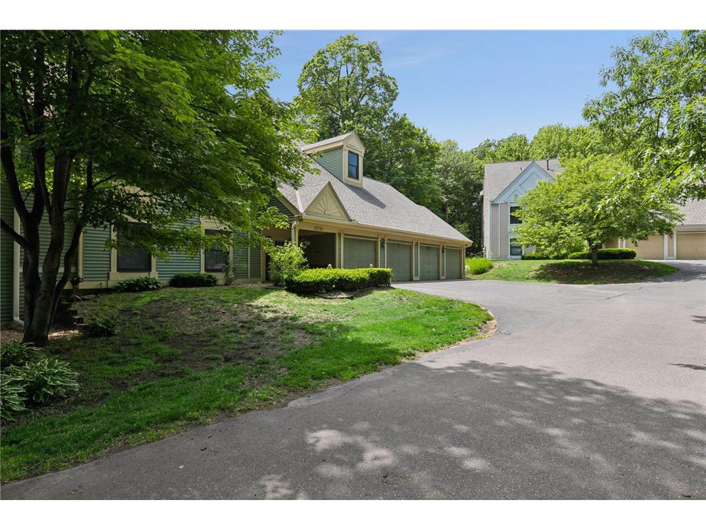 15735 26th Avenue N #B Plymouth MN 55447 7088995 image3