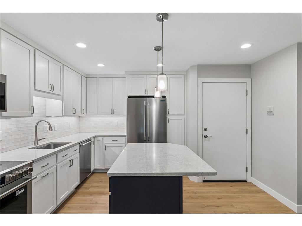 15735 26th Avenue N #B Plymouth MN 55447 7088995 image9