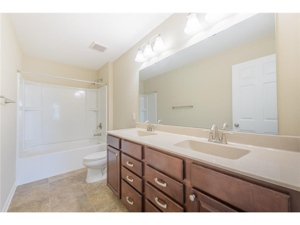 15739 Evergreen Avenue Apple Valley MN 55124 7092279 image19