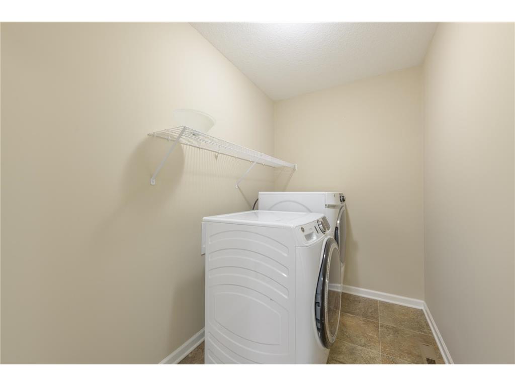 15739 Evergreen Avenue Apple Valley MN 55124 7092279 image27