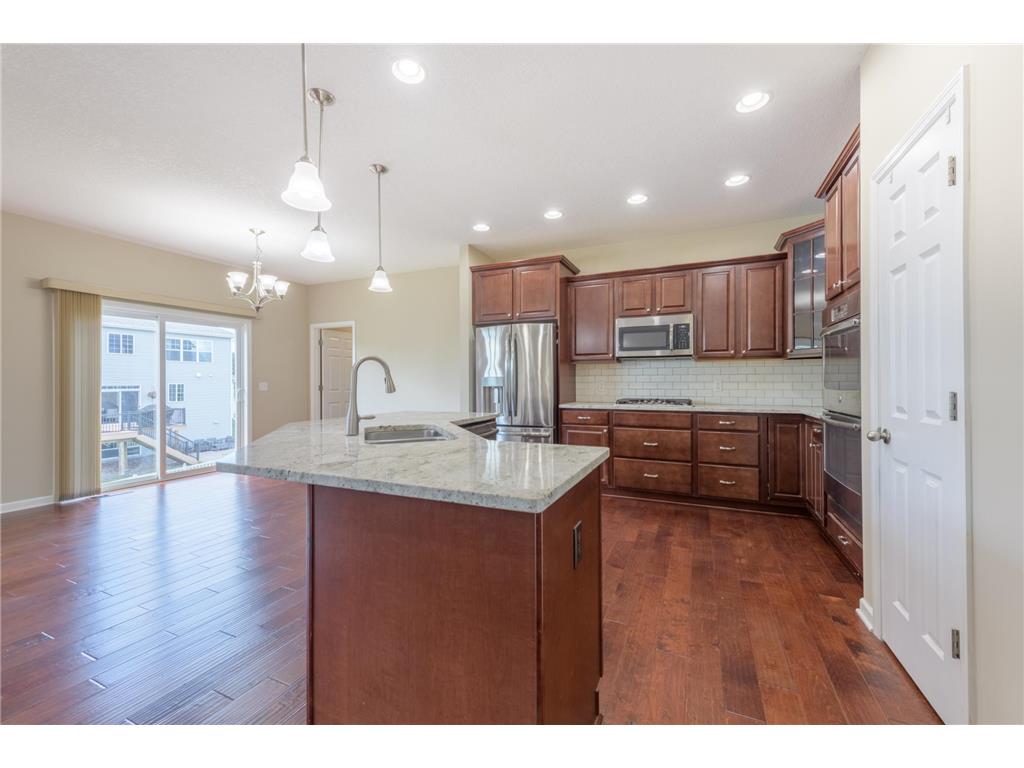 15739 Evergreen Avenue Apple Valley MN 55124 7092279 image3