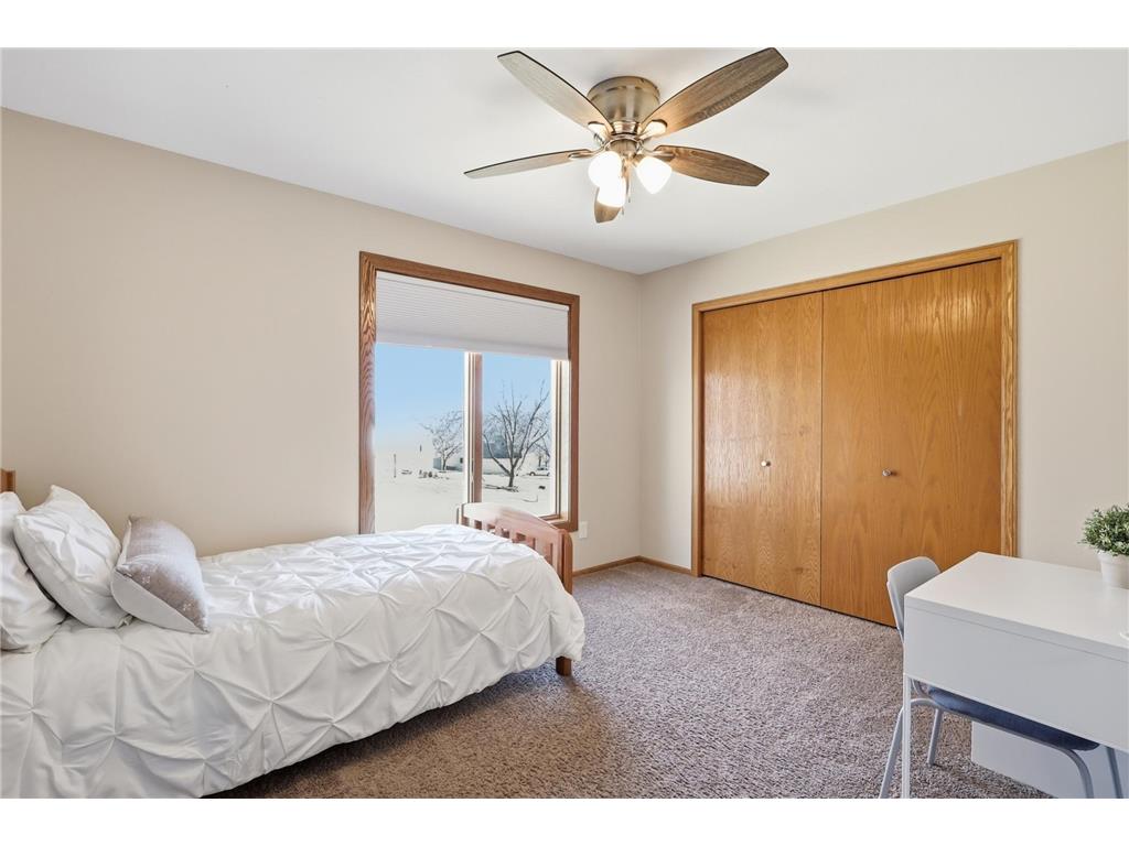 1574 Lake Susan Hills Drive Chanhassen MN 55317 7015861 image10