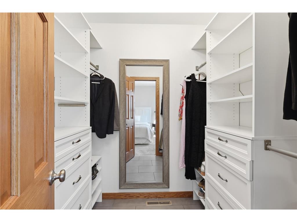 1574 Lake Susan Hills Drive Chanhassen MN 55317 7015861 image16