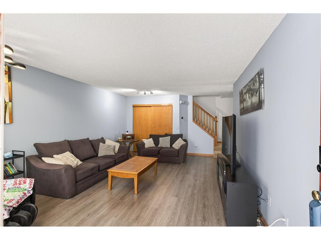 15749 Fjord Avenue Apple Valley MN 55124 7100605 image2
