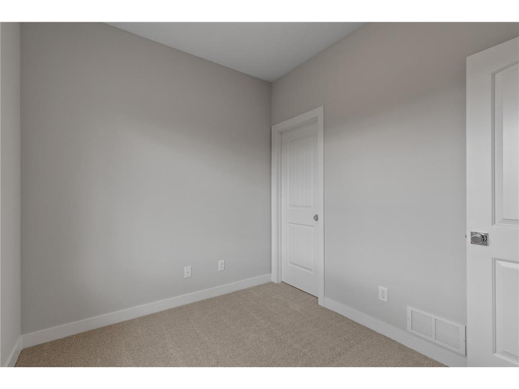 1574xx Kettle River Boulevard NE Columbus MN 55025 7047604 image21