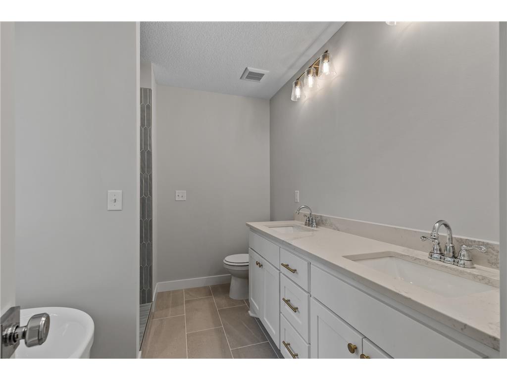 1574xx Kettle River Boulevard NE Columbus MN 55025 7047604 image36