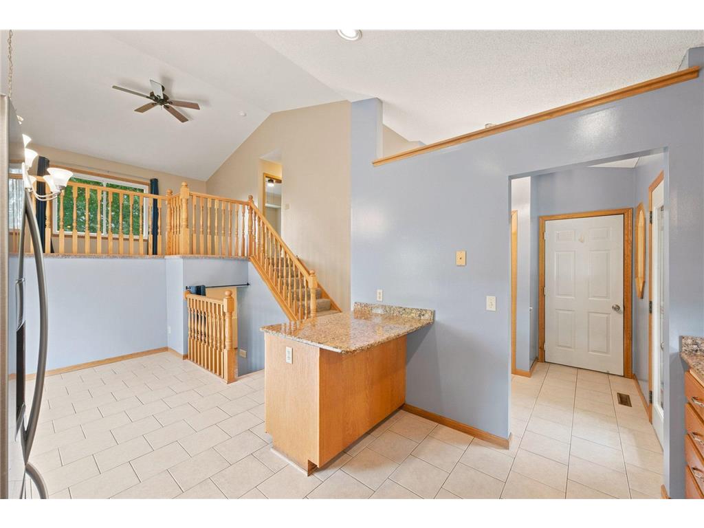 1575 Fountain Lane Waconia MN 55387 7088898 image5