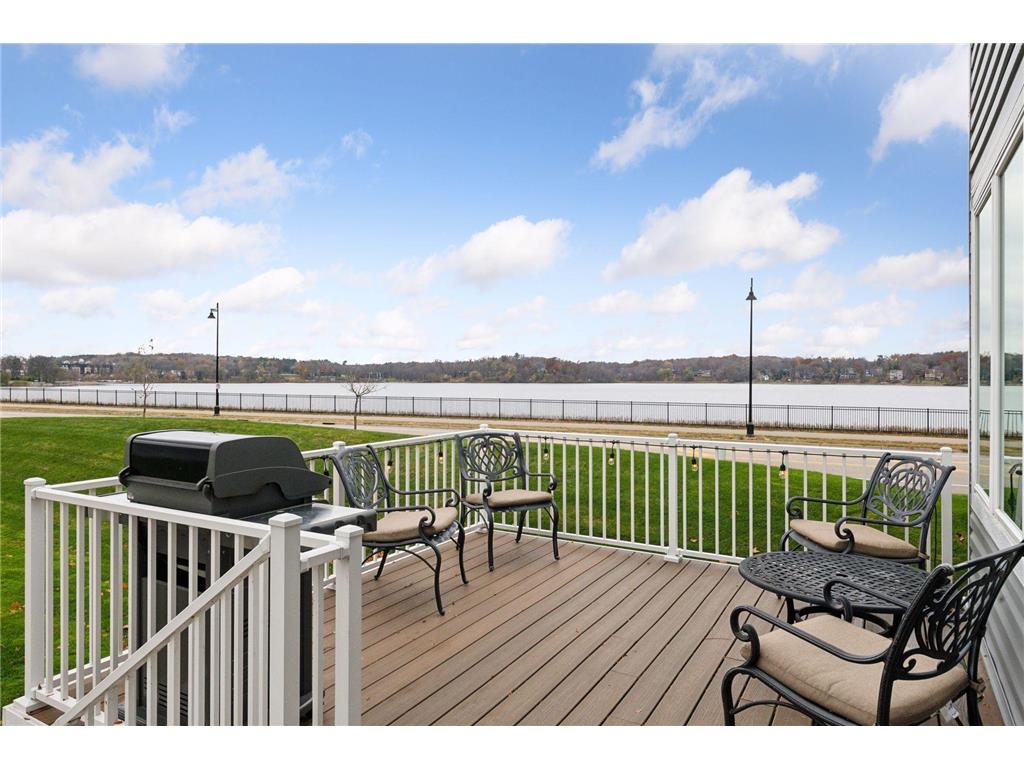 1575 W Wayzata Boulevard #F Long Lake MN 55356 - Long Lake 6628035 image1