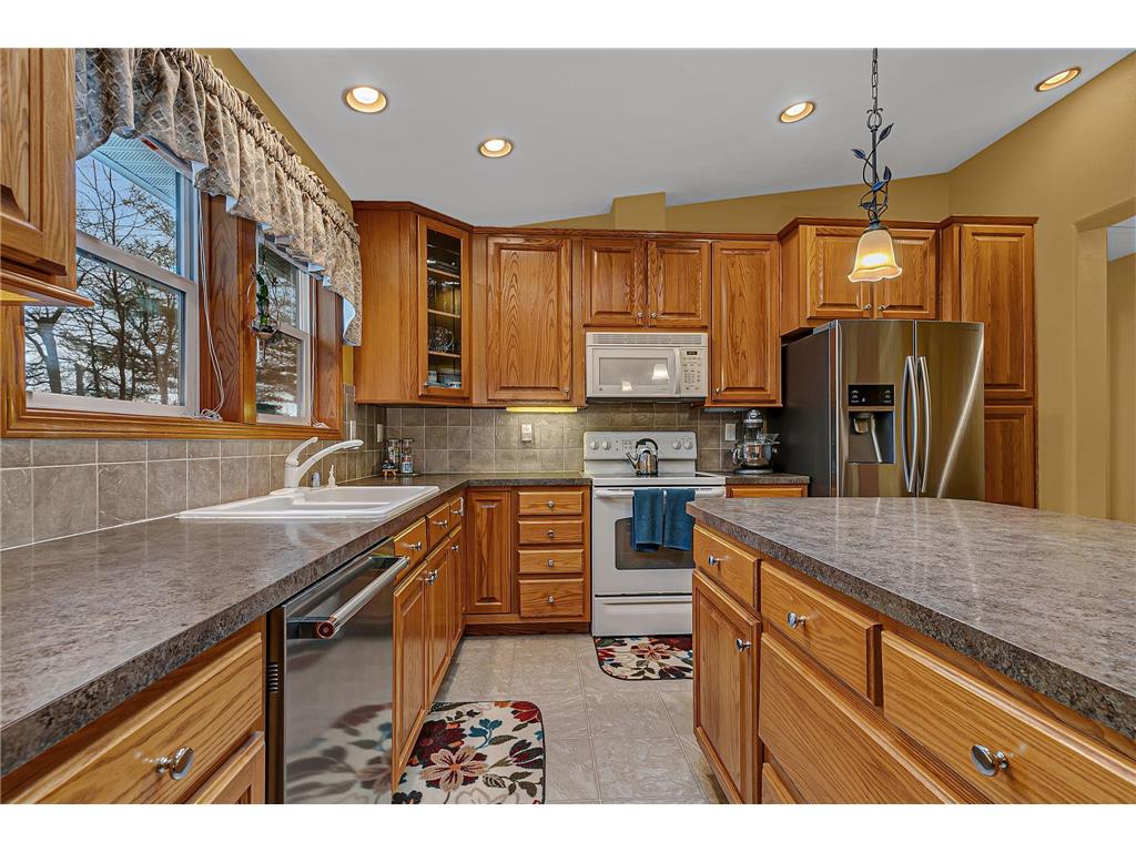 1575 White Cloud Drive S Isle MN 56342 - Mille Lacs Lake 6820637 image9