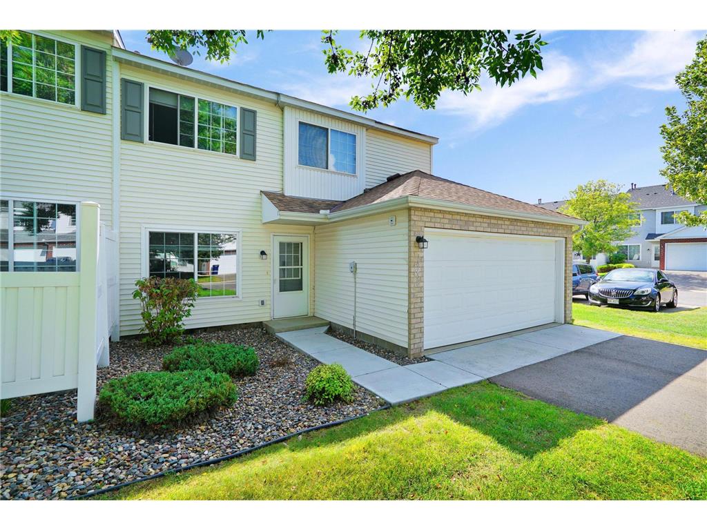 15758 Flackwood Avenue #121 Apple Valley MN 55124 6434466 image1