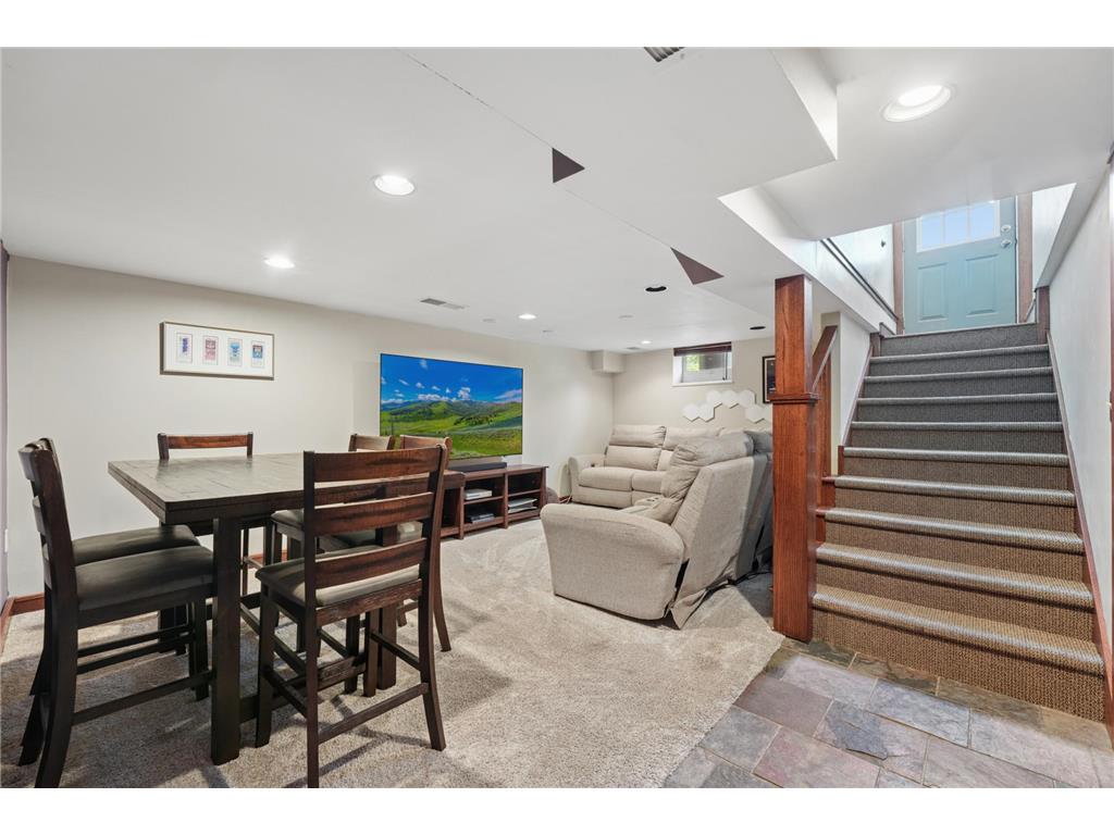 1576 Grotto Street N Saint Paul MN 55117 7092140 image18