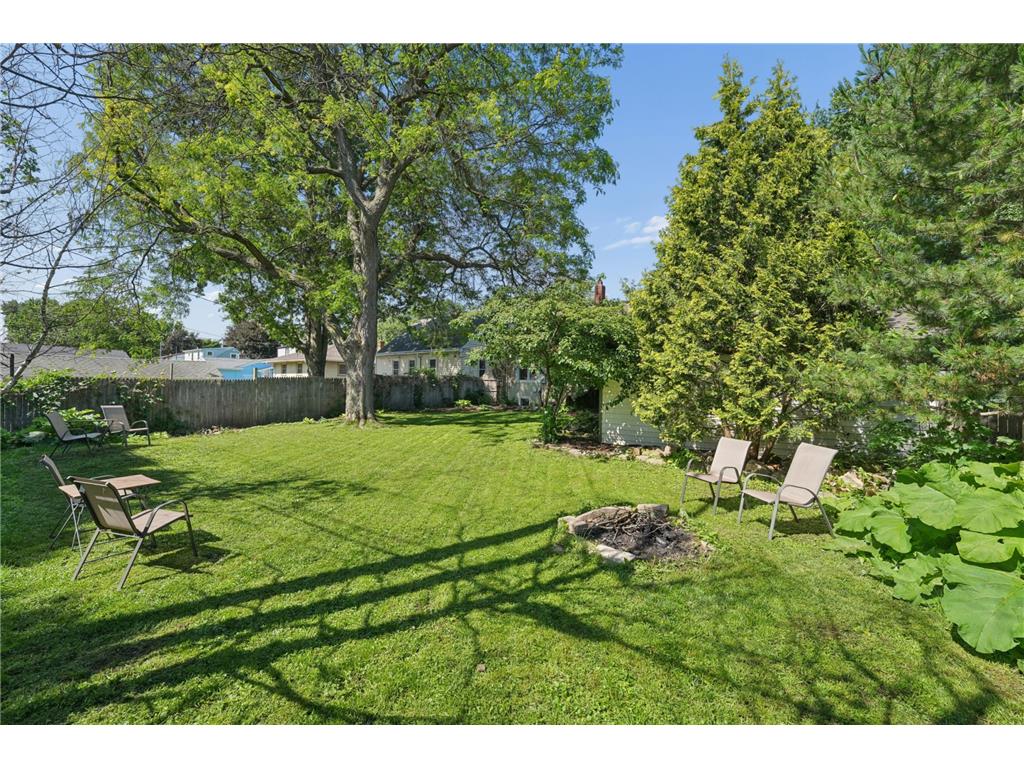 1576 Grotto Street N Saint Paul MN 55117 7092140 image27
