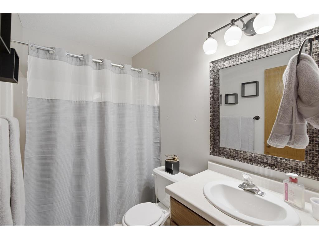 1576 La Mar Drive North Mankato MN 56003 7096521 image19