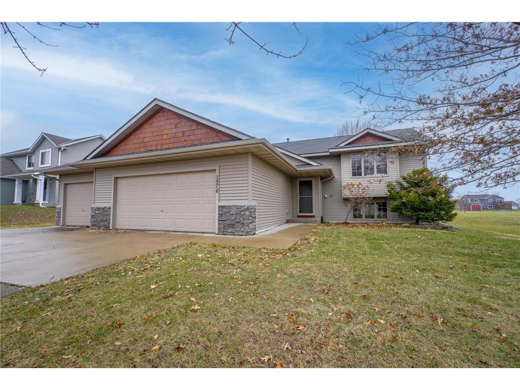 1576 Mallard Avenue, Baldwin, WI, 54002 MLS 6468918 Edina Realty