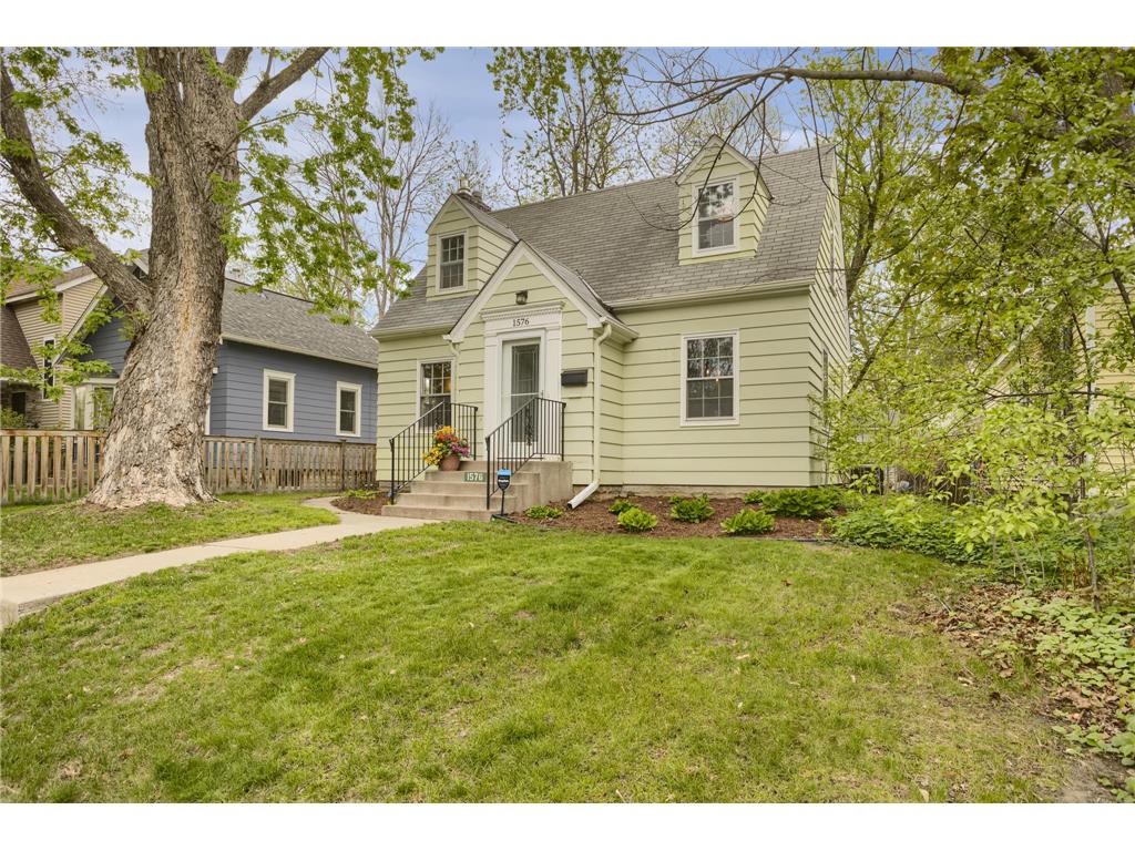 1576 Merrill Street Saint Paul MN 55108 6364934 image1