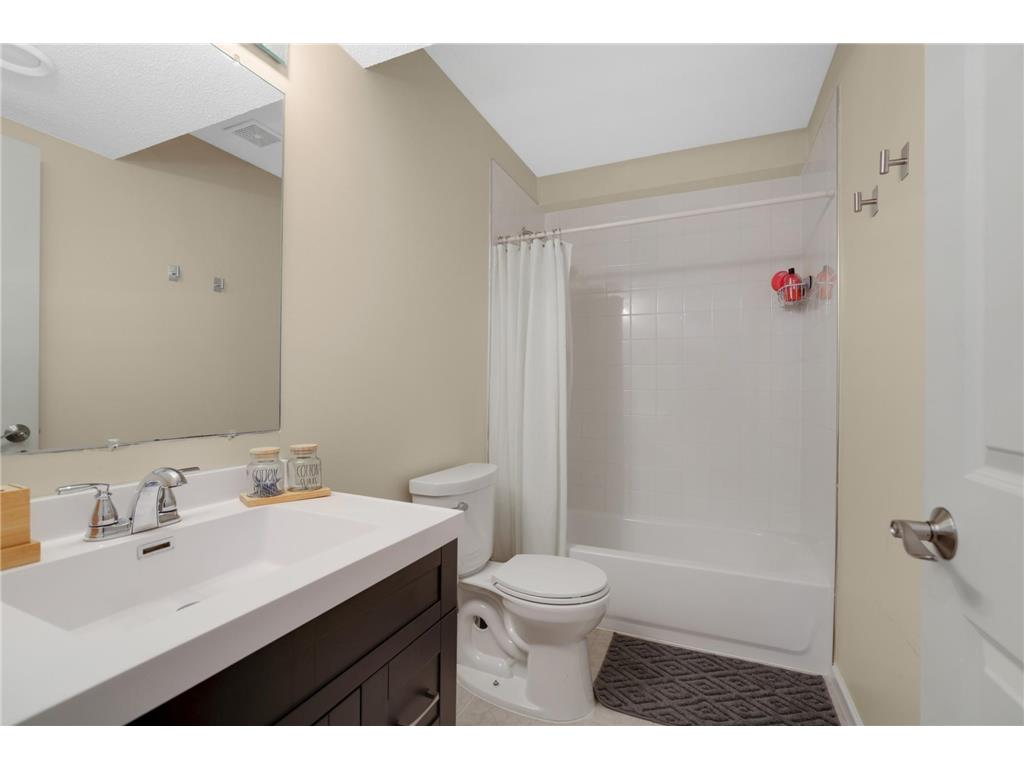 15765 25th Place N Plymouth MN 55447 7064600 image33