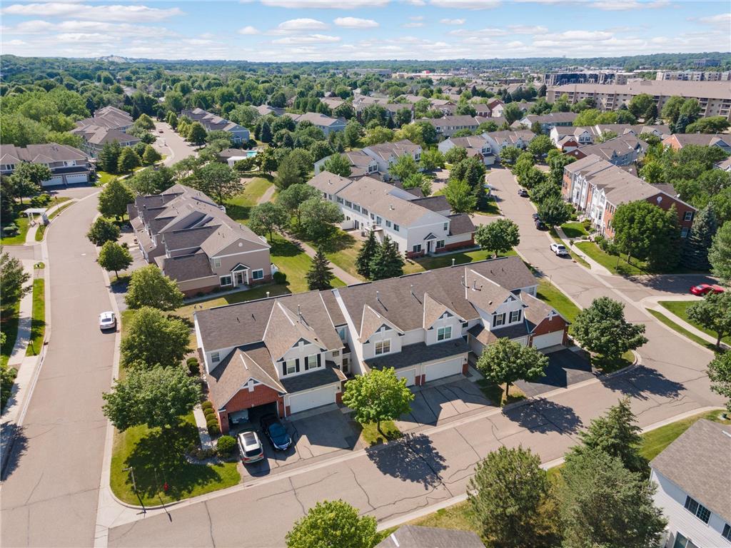 15765 Fostoria Drive 414, Apple Valley, MN 55124 MLS 6225529 Edina Realty