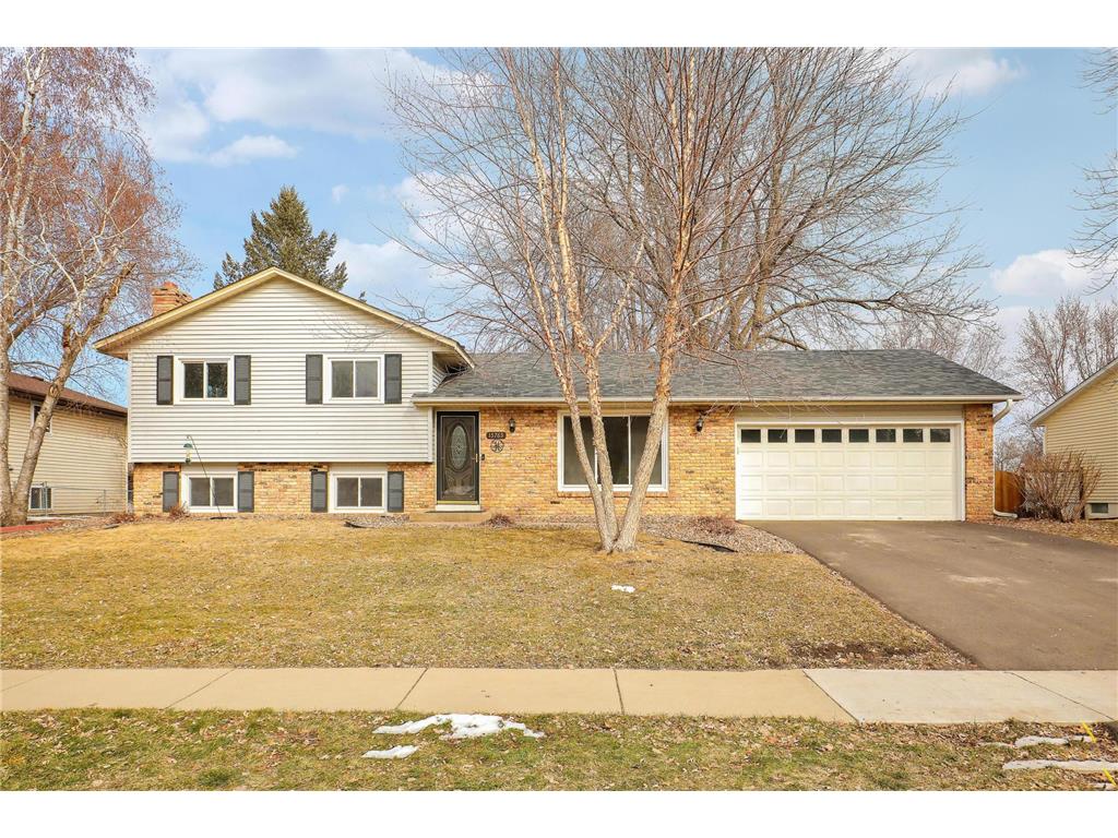 15765 Hayes Trail Apple Valley MN 55124 7027228 image1