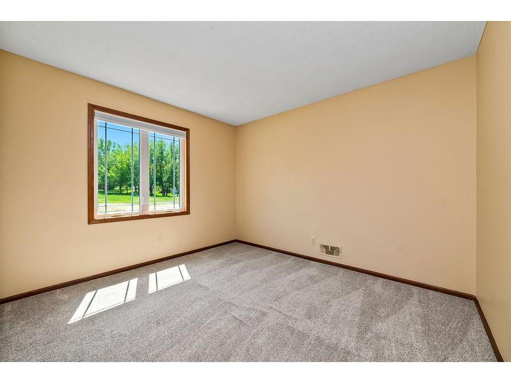 15769 Hayes Trail Apple Valley MN 55124 7074608 image10