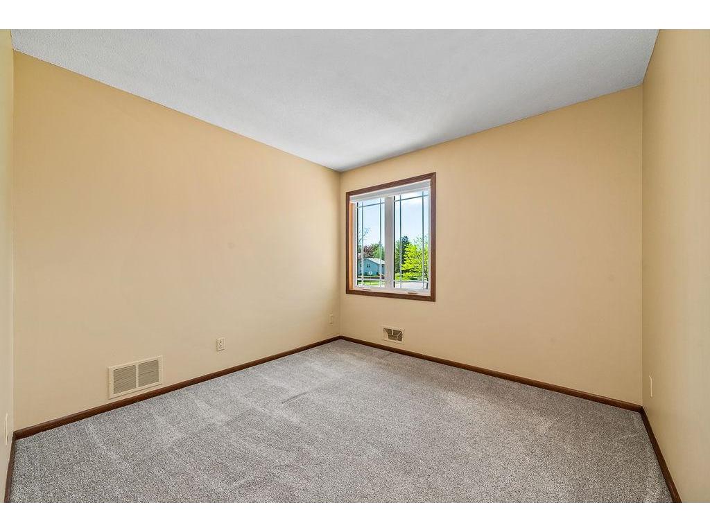 15769 Hayes Trail Apple Valley MN 55124 7074608 image8