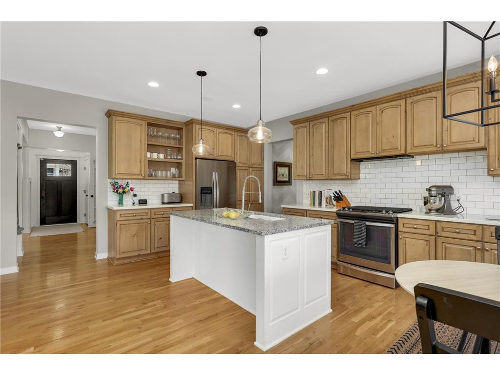 15782 Cobblestone Lake Parkway Apple Valley MN 55124 7022663 image12
