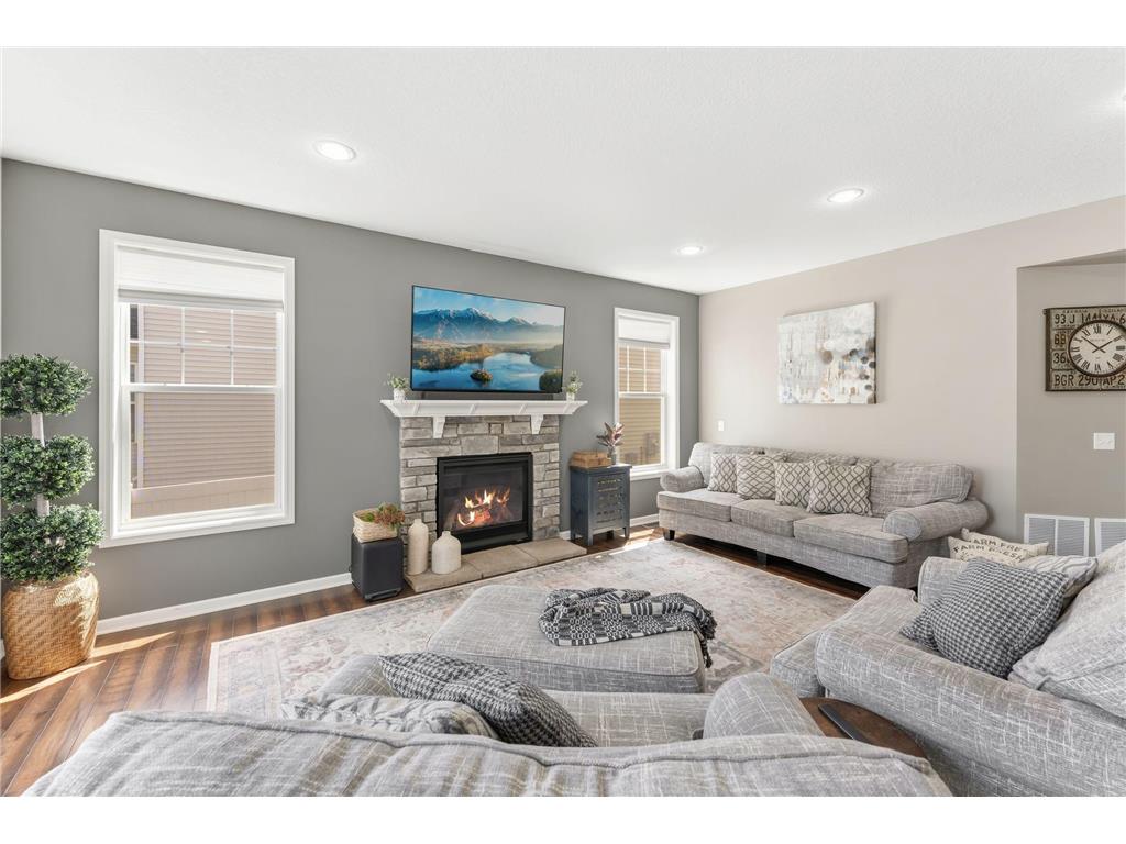 15788 Fair Hill Way Apple Valley MN 55124 7024100 image16