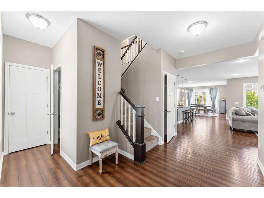 15788 Fair Hill Way Apple Valley MN 55124 7024100 image20