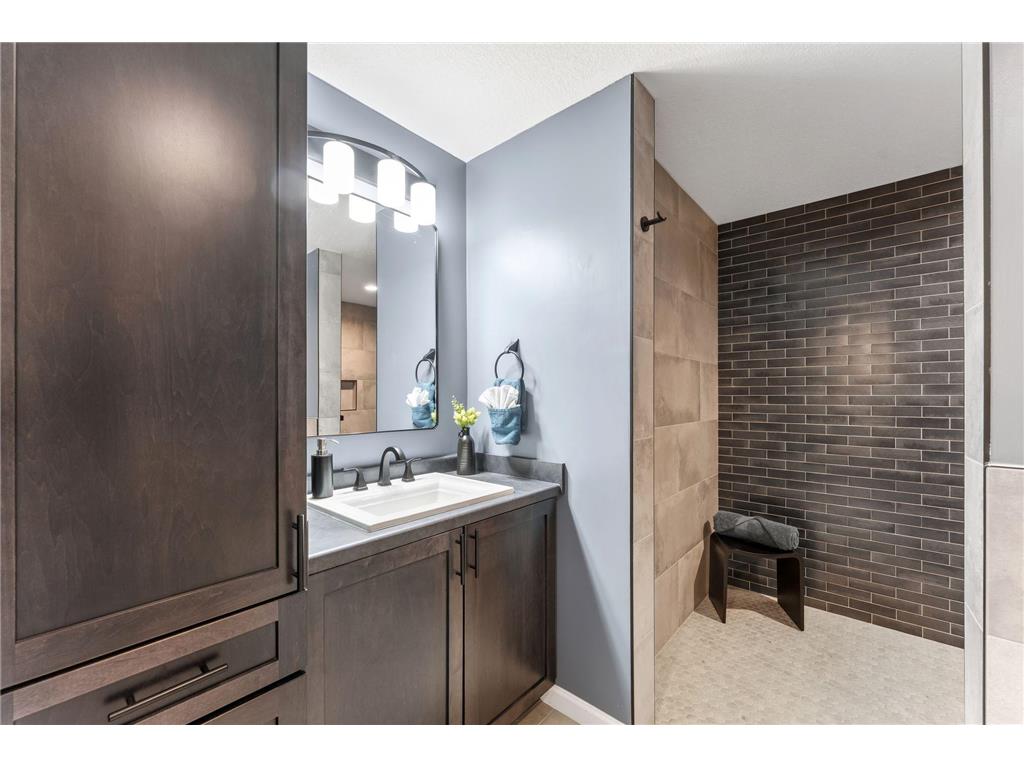 15788 Fair Hill Way Apple Valley MN 55124 7024100 image37
