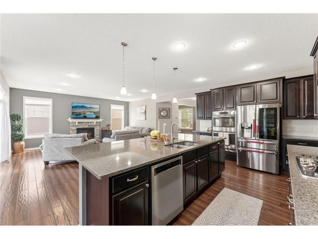 15788 Fair Hill Way Apple Valley MN 55124 7024100 image9