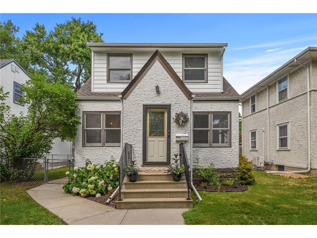 1579 Chelsea Street Saint Paul MN 55108 6396273 image1