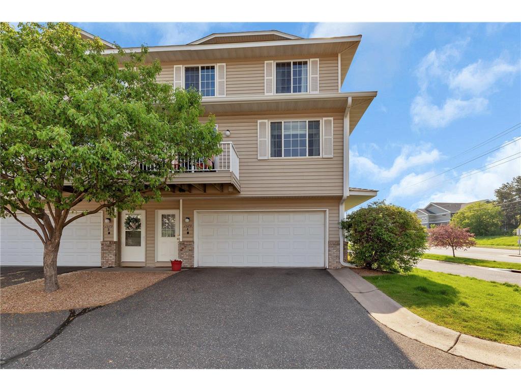 1579 County Road D E #A Maplewood MN 55109 6599962 image1