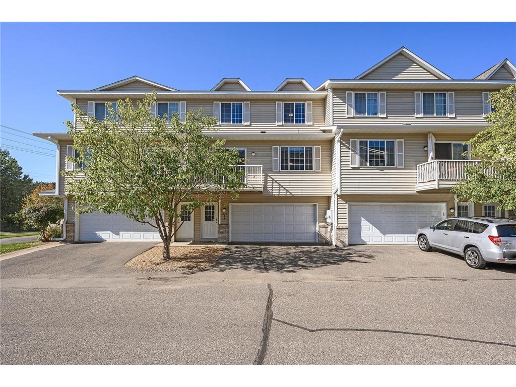 1579 County Road D E #K Maplewood MN 55109 6424234 image1