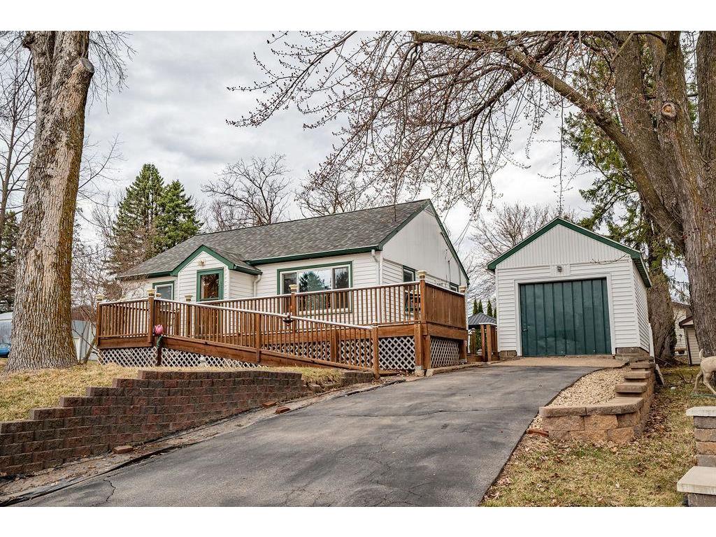 158 W Summit Avenue Ellsworth WI 54011 7042760 image1