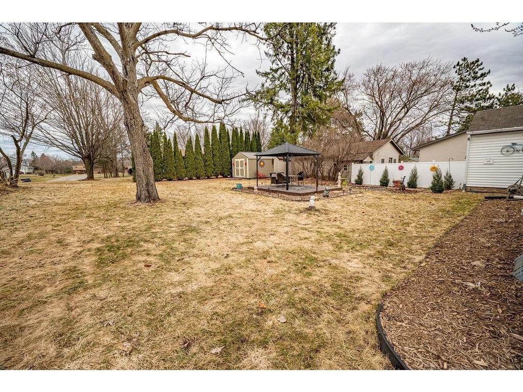 158 W Summit Avenue Ellsworth WI 54011 7042760 image16