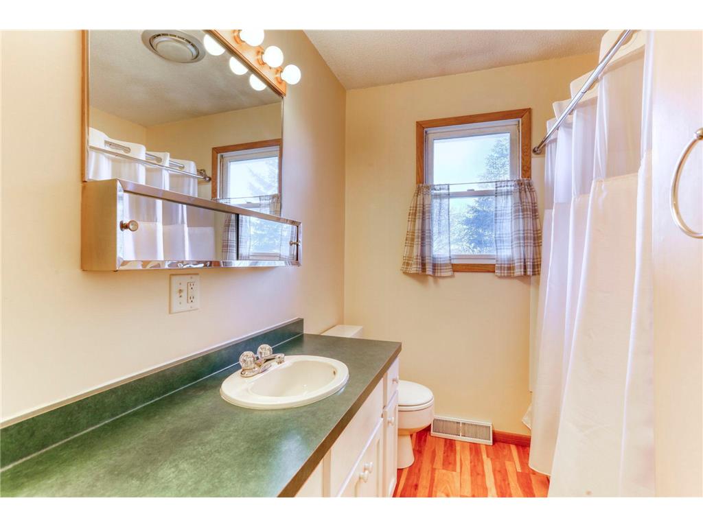 1580 E Division Street River Falls WI 54022 6812972 image18