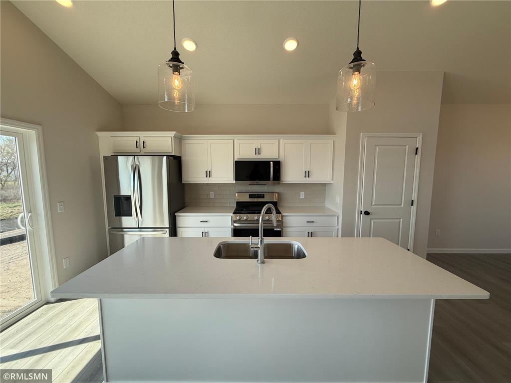 1580 Meadows Drive NE East Bethel MN 55011 7044431 image4