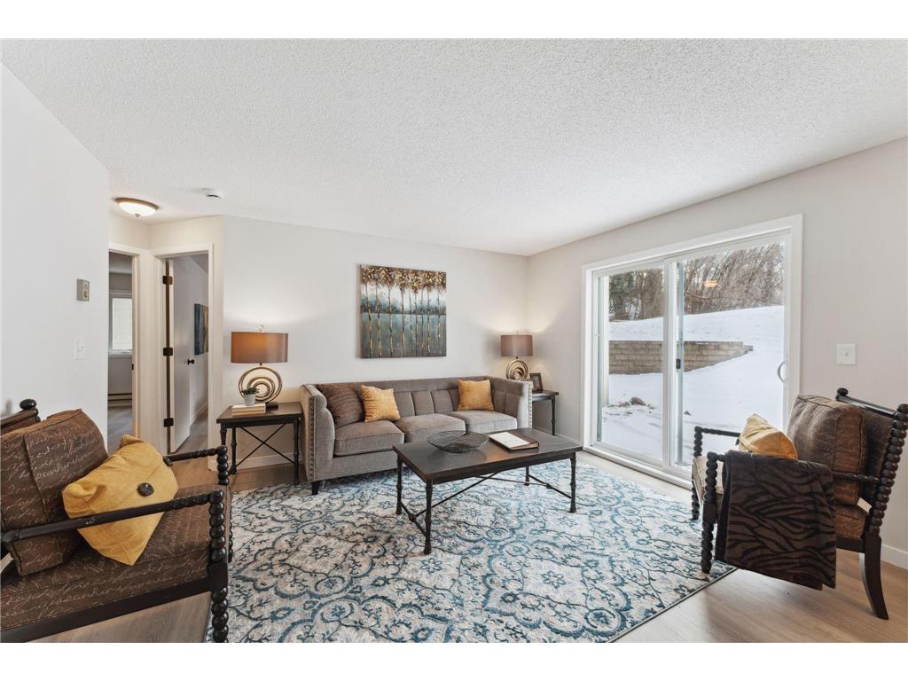 1580 Wheelock Lane #101 Saint Paul MN 55117 6647511 image1