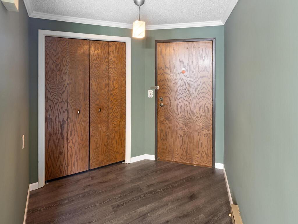 1580 Wheelock Lane #104 Saint Paul MN 55117 6820086 image2