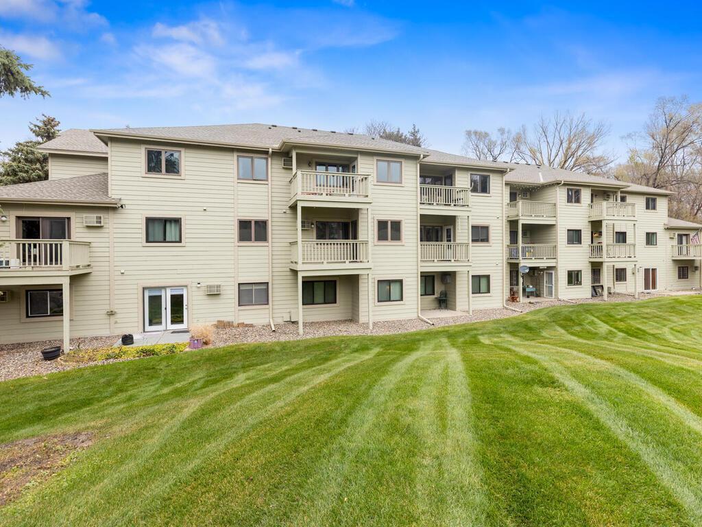1580 Wheelock Lane #104 Saint Paul MN 55117 6820086 image20