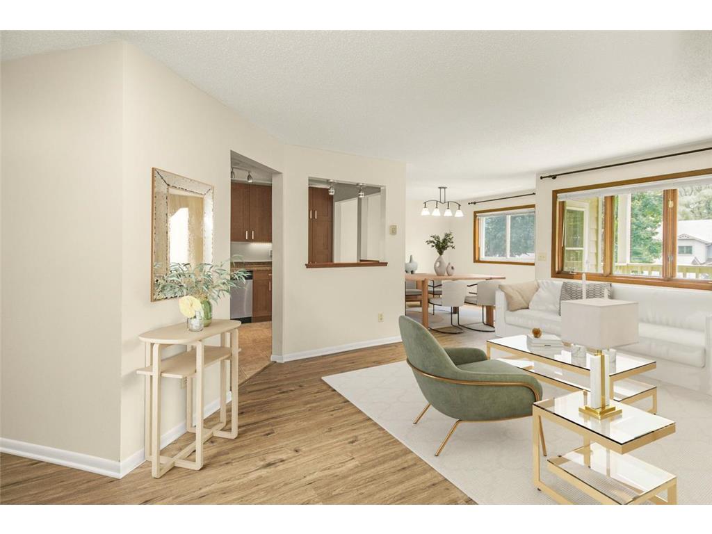 1580 Wheelock Lane #204 Saint Paul MN 55117 6757248 image1