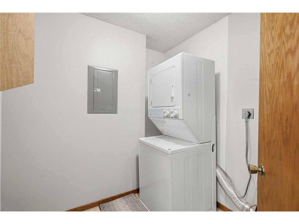 1580 Wheelock Lane #205 Saint Paul MN 55117 7084478 image13